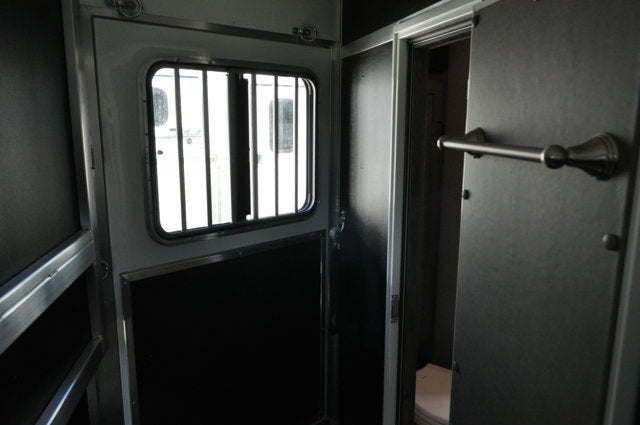 2027 SHADOW LQ SERIES Base
