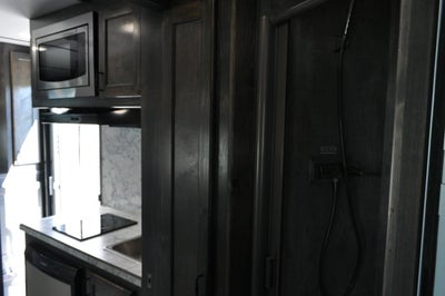 2027 SHADOW LQ SERIES Living Quarters