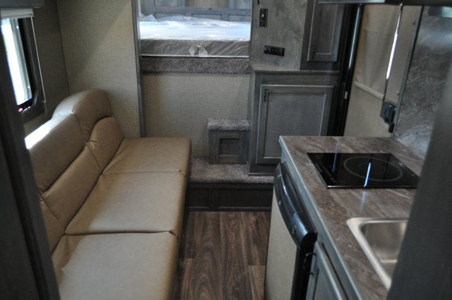 2027 SHADOW 69236S Living Quarters
