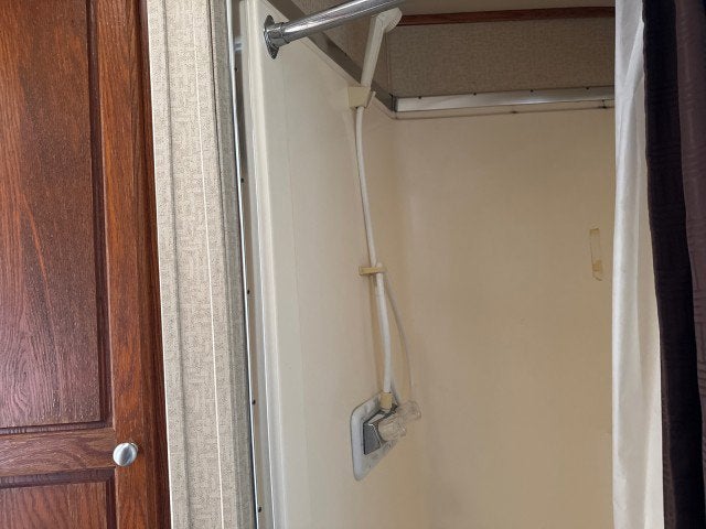 2005 Keeferbuilt 4 HORSE LQ Trailer