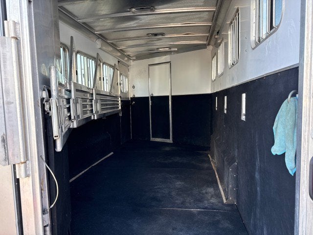 2005 Keeferbuilt 4 HORSE LQ Trailer