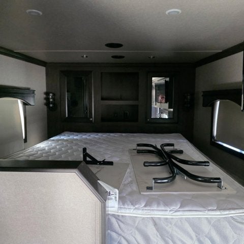 2024 Exiss 3 HORSE LIVING QUARTERS