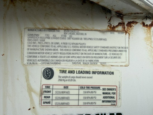 2010 Bison 4 HORSE LQ Trailer