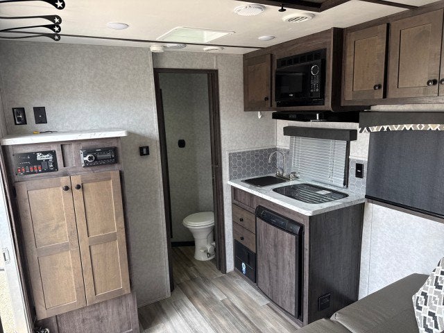 2023 Bison COACH Trailer