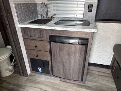 2023 Bison COACH Trailer